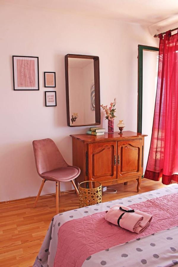 Apartments Gabriela Drvenik  Extérieur photo