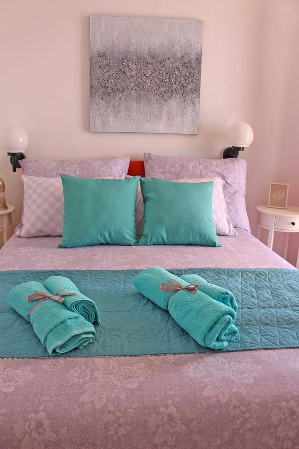 Apartments Gabriela Drvenik  Extérieur photo