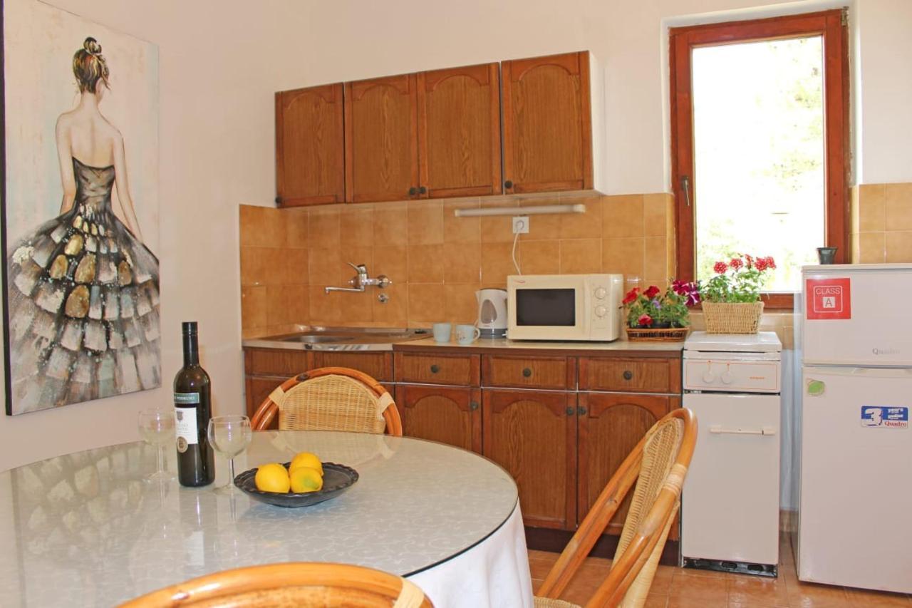 Apartments Gabriela Drvenik  Extérieur photo